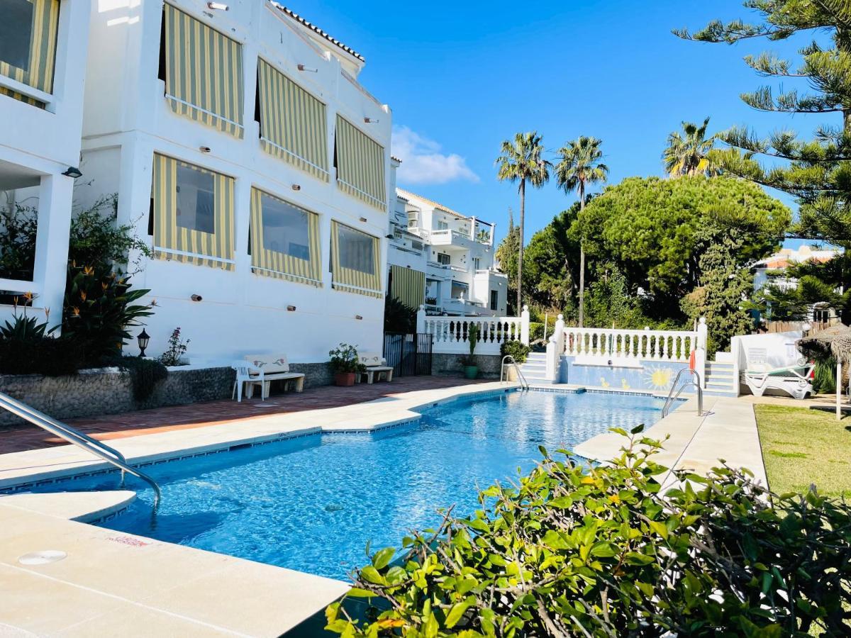 Riviera By The Beach 2 Bedroom Apartment Sitio de Calahonda Exterior photo