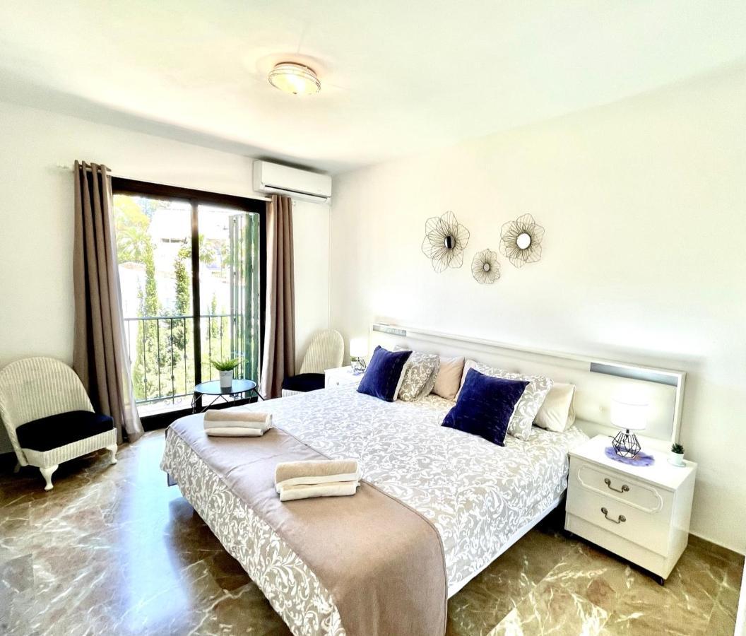 Riviera By The Beach 2 Bedroom Apartment Sitio de Calahonda Exterior photo