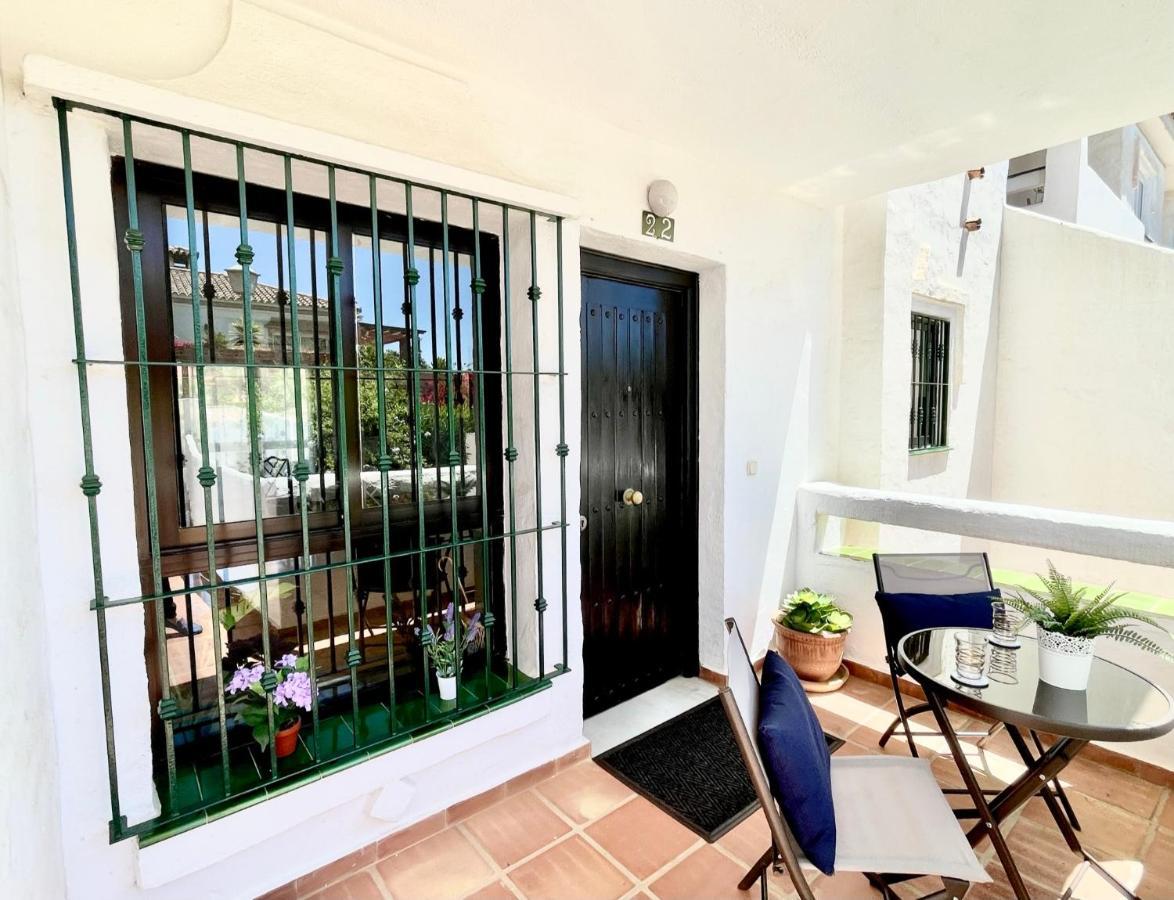 Riviera By The Beach 2 Bedroom Apartment Sitio de Calahonda Exterior photo
