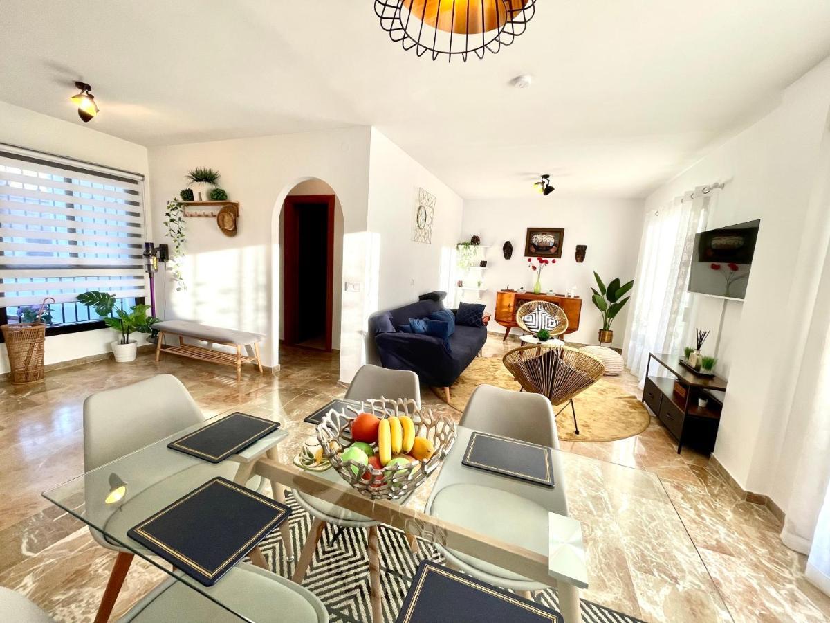 Riviera By The Beach 2 Bedroom Apartment Sitio de Calahonda Exterior photo